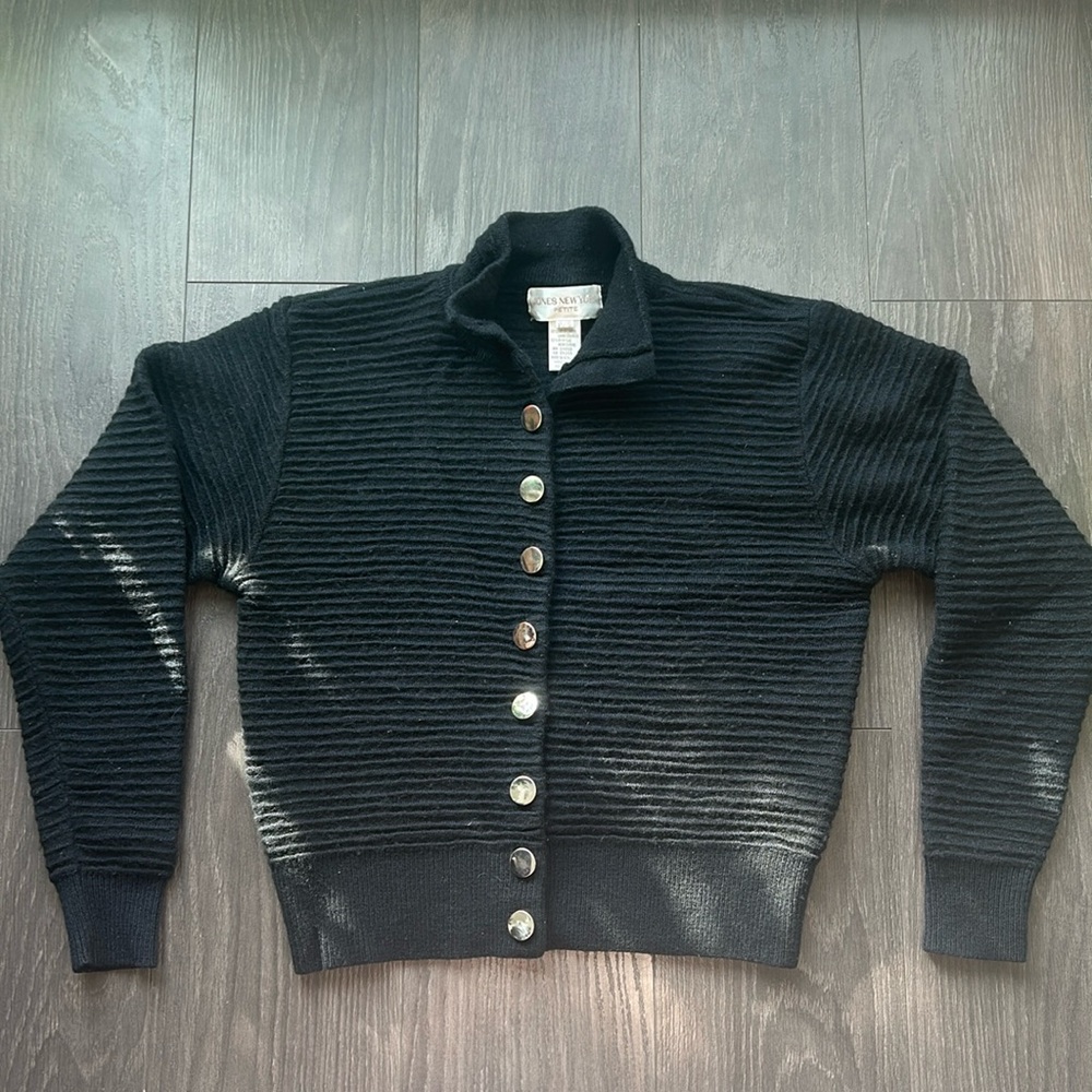 Vintage Jones New York button up cardigan